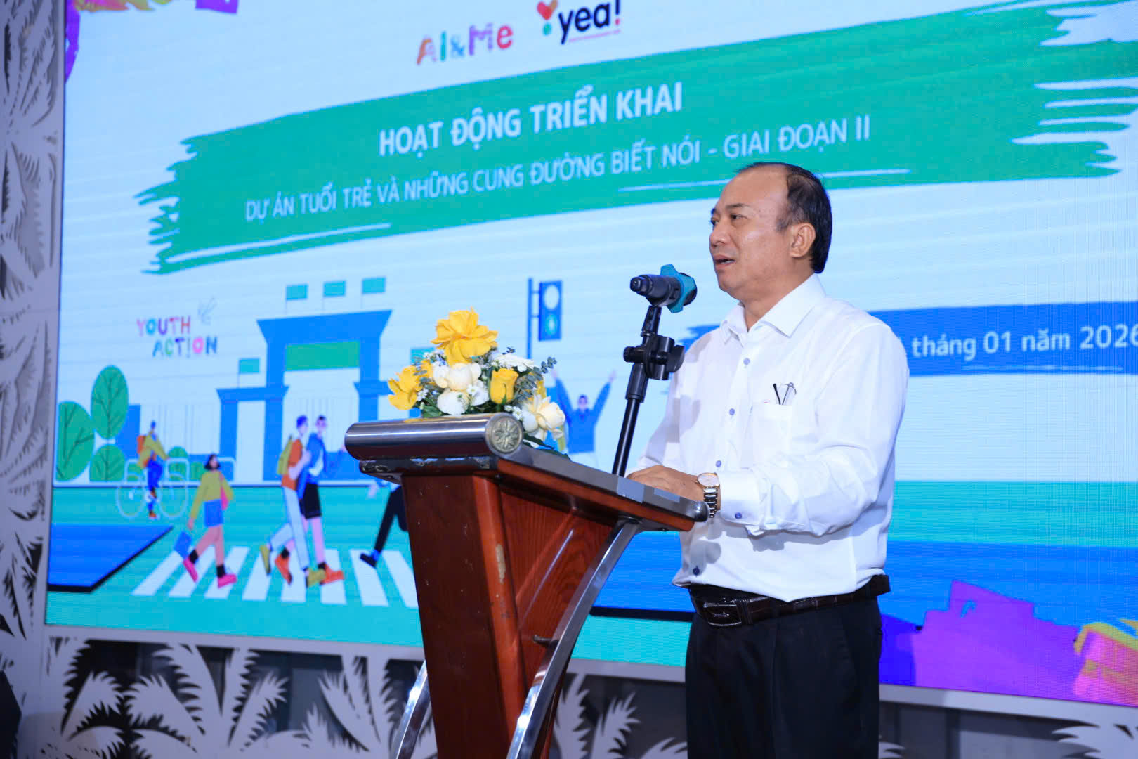 Ông Nguyễn Thanh Cường - PGĐ Sở Xây dựng phát biểu tại hội nghị.